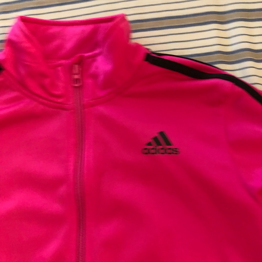 Adidas - Picture 3 of 4